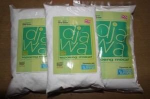 Tepung Mocaf yang diproduksi oleh Koperasi Serayu Mukti (dampingan Program Kehutanan LPPSLH)