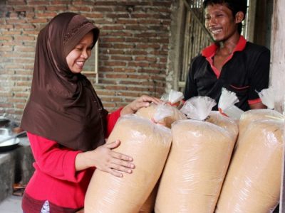 Gula Kelapa, Bisa Kok Menjadi Salah Satu Produk Bagus Yang Diminati Masyarakat